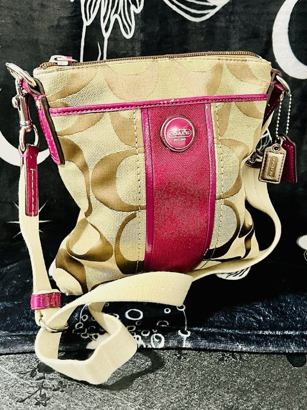 Coach F48806 Signature Stripe Swingpack Crossbody Khaki Passion Berry